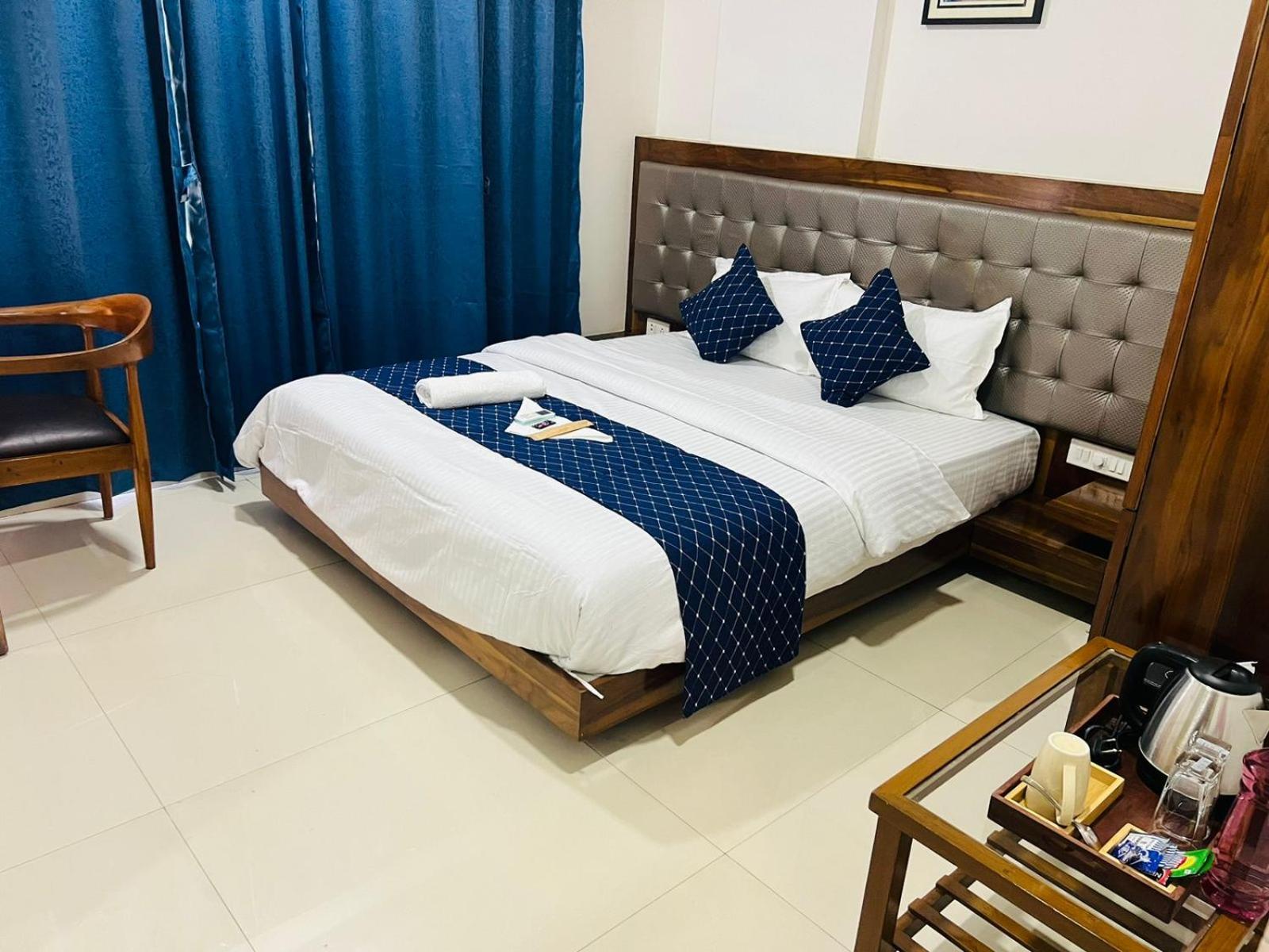 Luna Spaces- Near Mumbai International Airport Extérieur photo